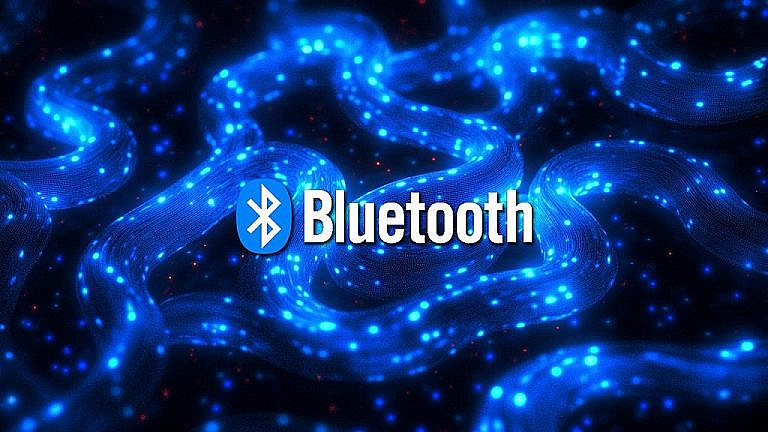 Уязвимости в чипсетах Airoha угрожают безопасности Bluetooth-устройств: перехват аудио, звонки и доступ к контактам. В зоне риска 29 моделей от Bose, Sony и других.