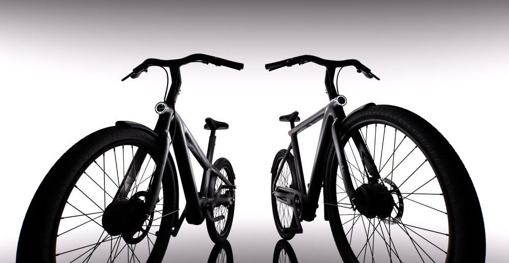VanMoof S6 и S6 Open новые электровелосипеды с механической коробкой передач, улучшенным дизайном и модульной проводкой. Продажи с августа в Европе.