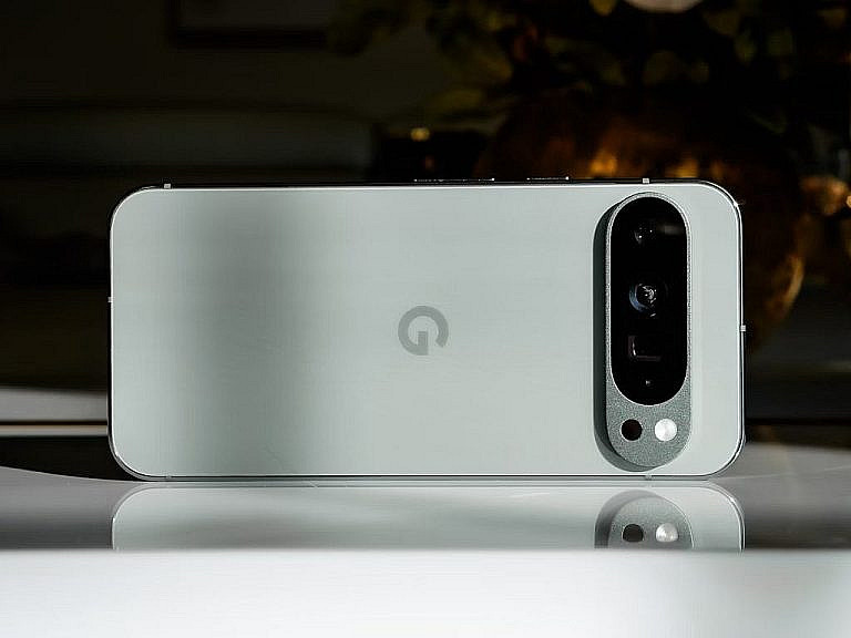 Критические баги в Pixel 9 и 9 Pro после обновления до Android 16: нерабочий экран, зависания, сбои автояркости и tap to wake. Google работает над исправлениями.