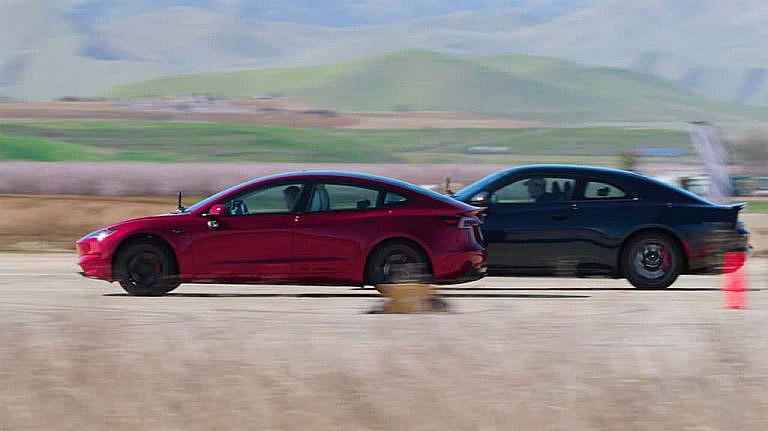 Dodge Charger Electric против Tesla Model 3: сравнение