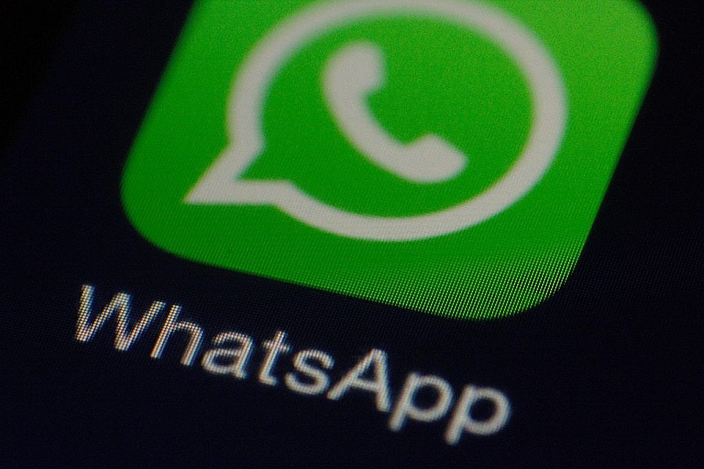 WhatsApp прекратил поддержку iPhone 5s, 6 и 6 Plus. Как сохранить данные и какие есть альтернативы для пользователей устаревших моделей.