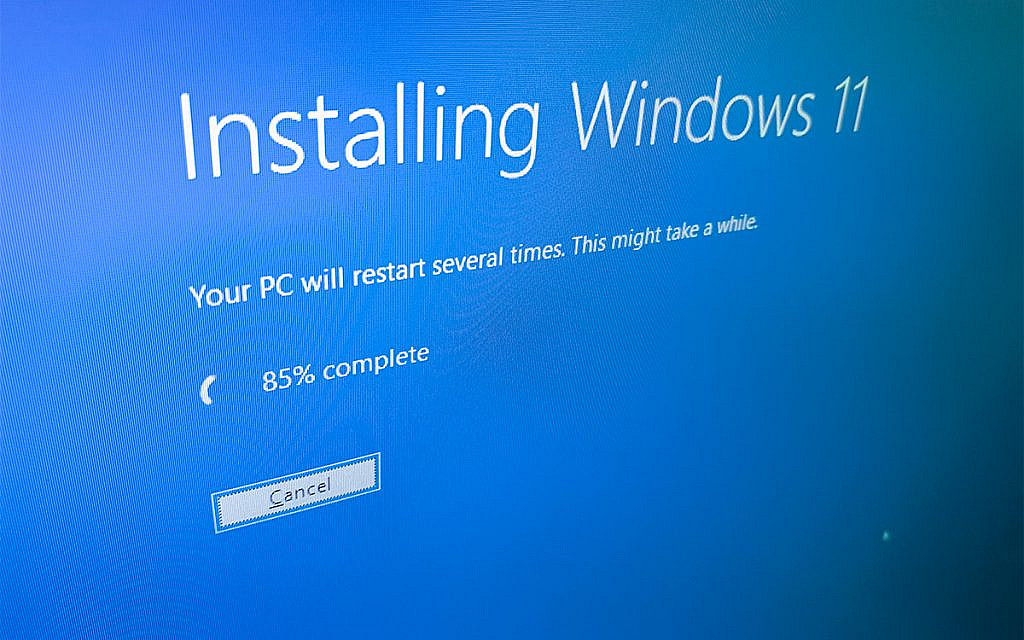 Узнайте, почему Windows 11 не устанавливается и как решить проблемы с обновлением с Windows 10 после 14 октября 2025 года.