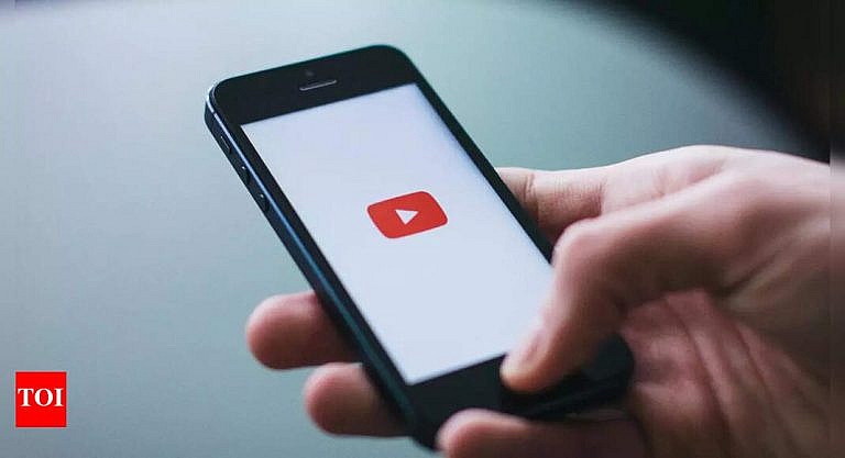 YouTube внедрит генератор видео Veo 3 в Shorts до конца 2025 года. Новый ИИ-инструмент создаст ролики по текстовым и графическим запросам.